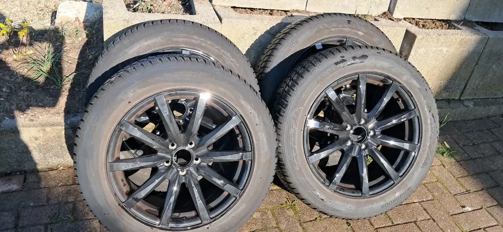 Winterreifen mit Allufelgen  von Volvo Xc40 2018