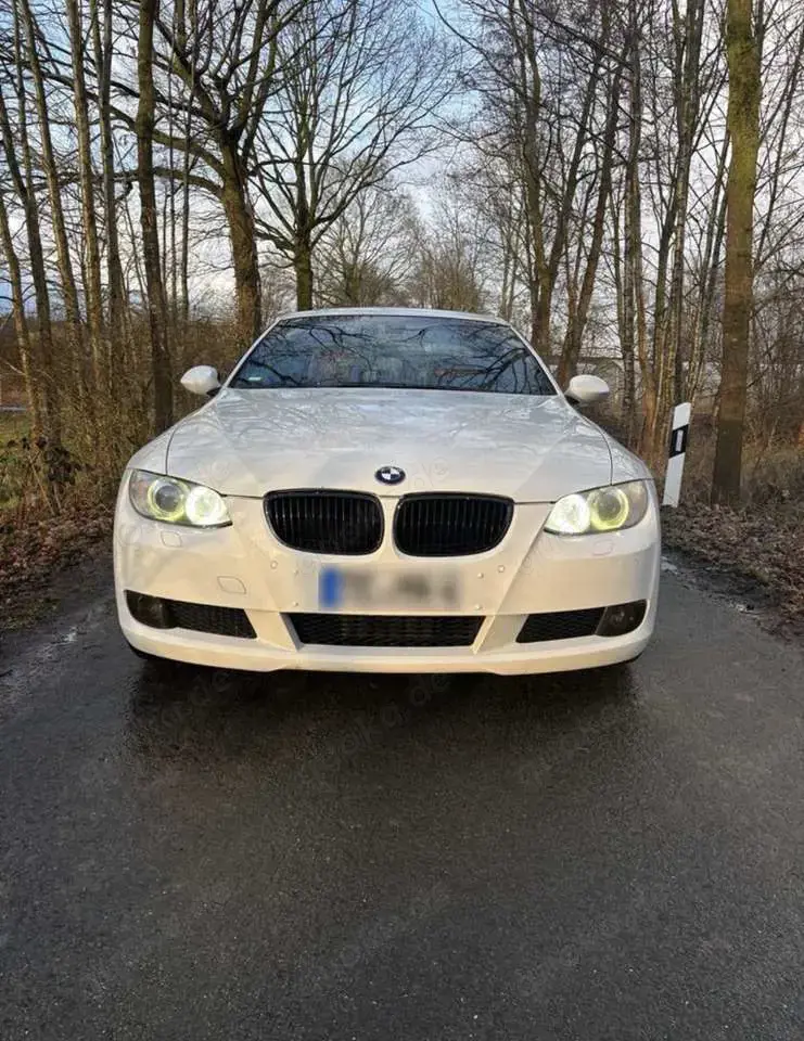 BMW 320 320d Coupe