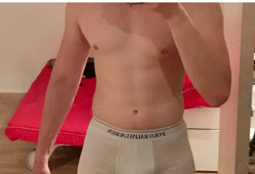 Biete BJ und Massage diskret 