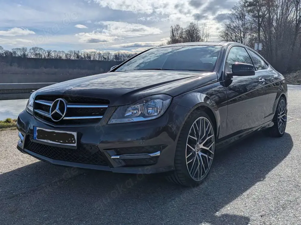 Mercedes-Benz C 350 C 350 Coupe (BlueEFFICIENCY) 7G-TRONIC