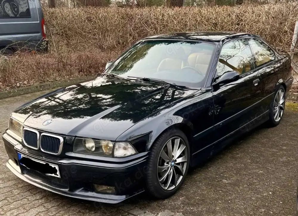 BMW 328 328i Sport Edition