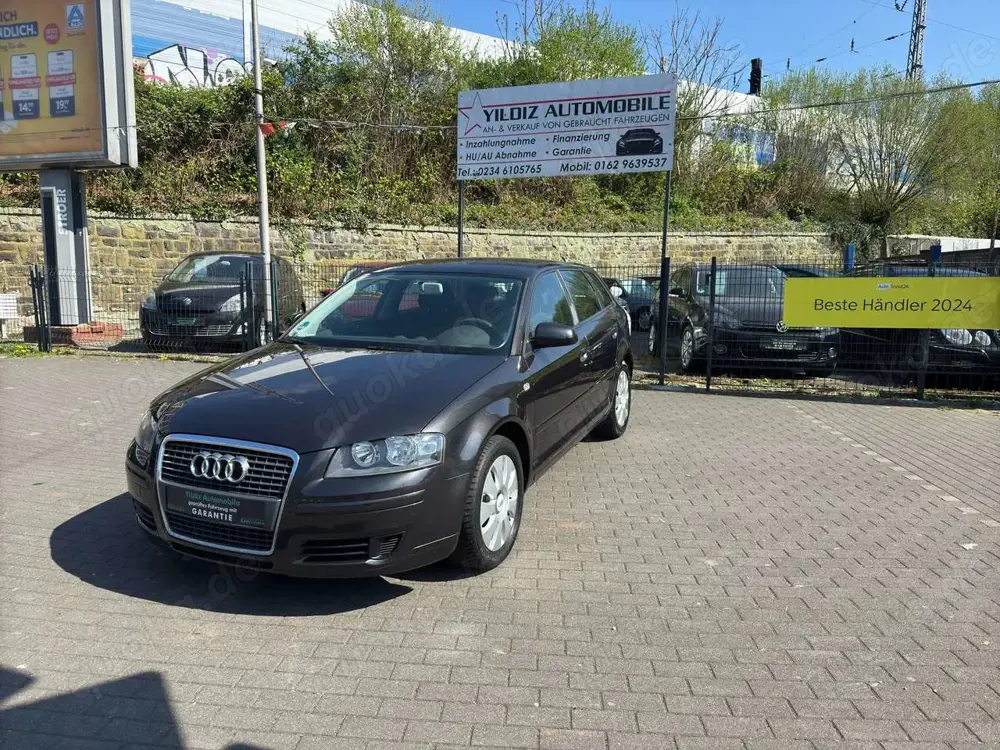 Audi A3 1.6 FSI Attraction
