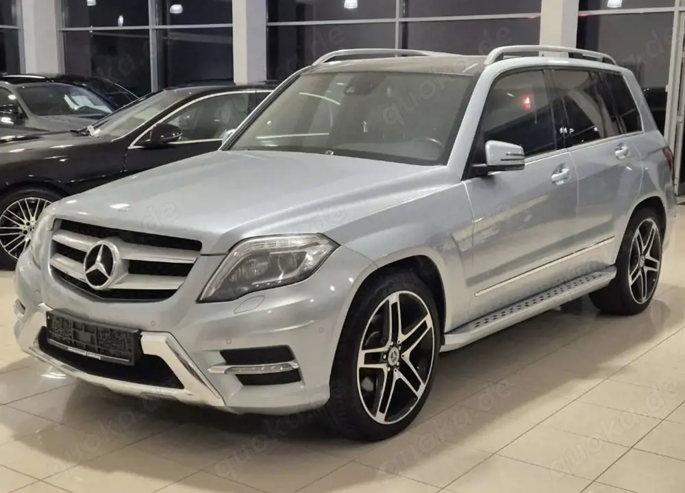 Mercedes-Benz GLK 250 GLK GLK 250 EURO 6 4M 7G Amg Pano HK AHK 8-Fach