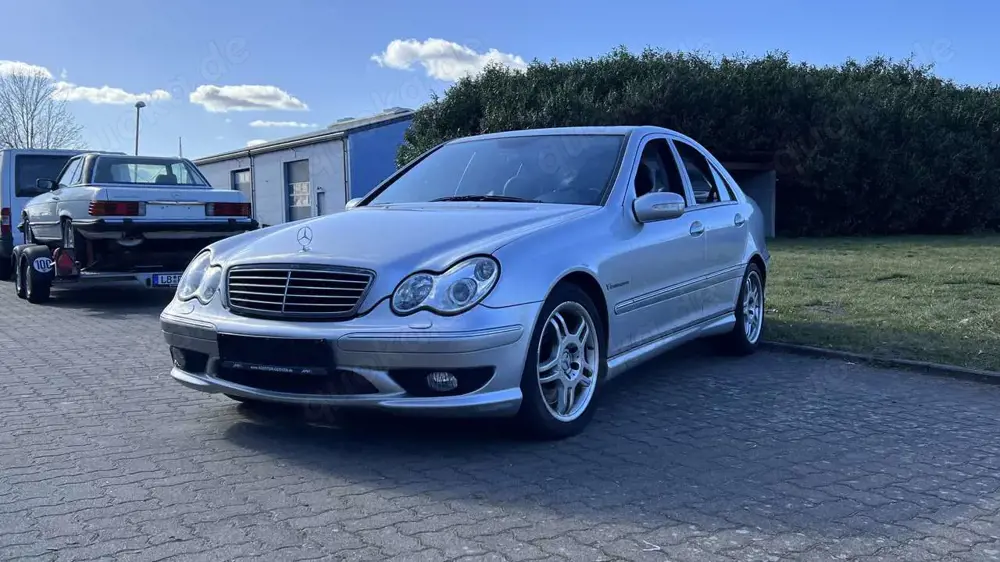 Mercedes-Benz C 32 AMG