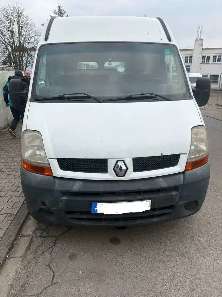 Renault Master 2.5 dCi L2H2 Quickshift