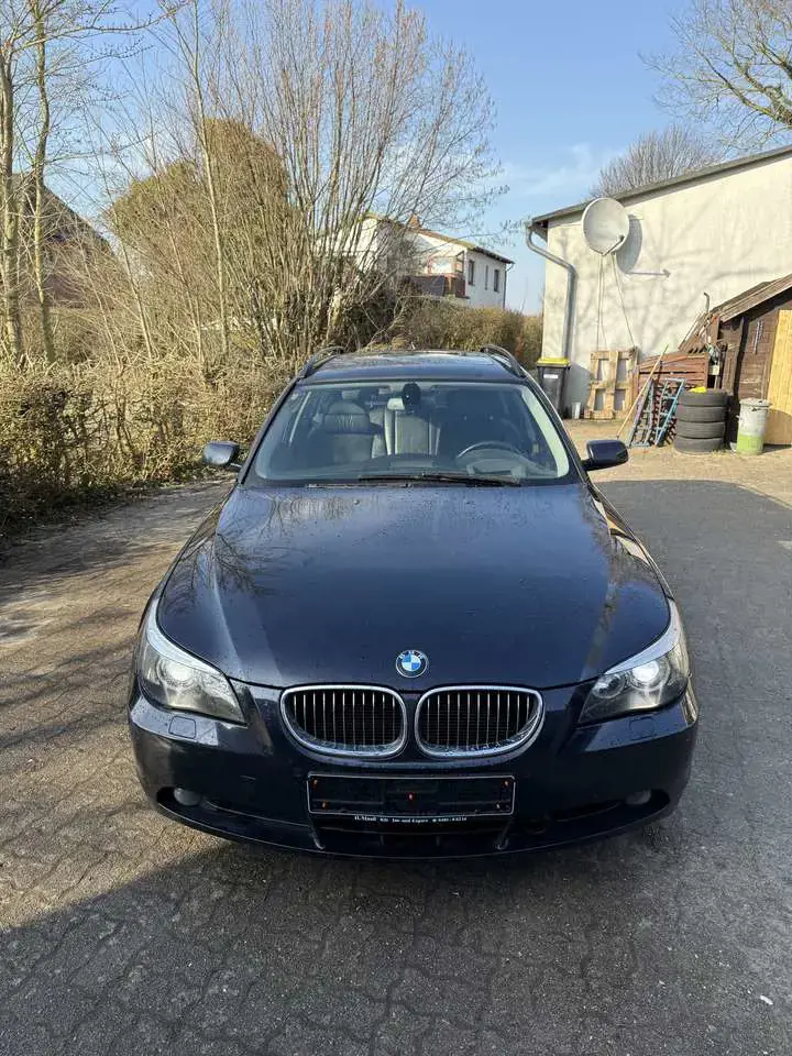 BMW 530 530xd(E61)