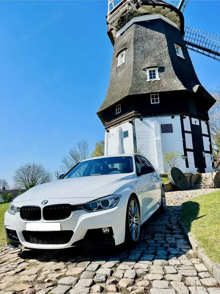 BMW 330 d M-Paket Scheckheftgepflegt