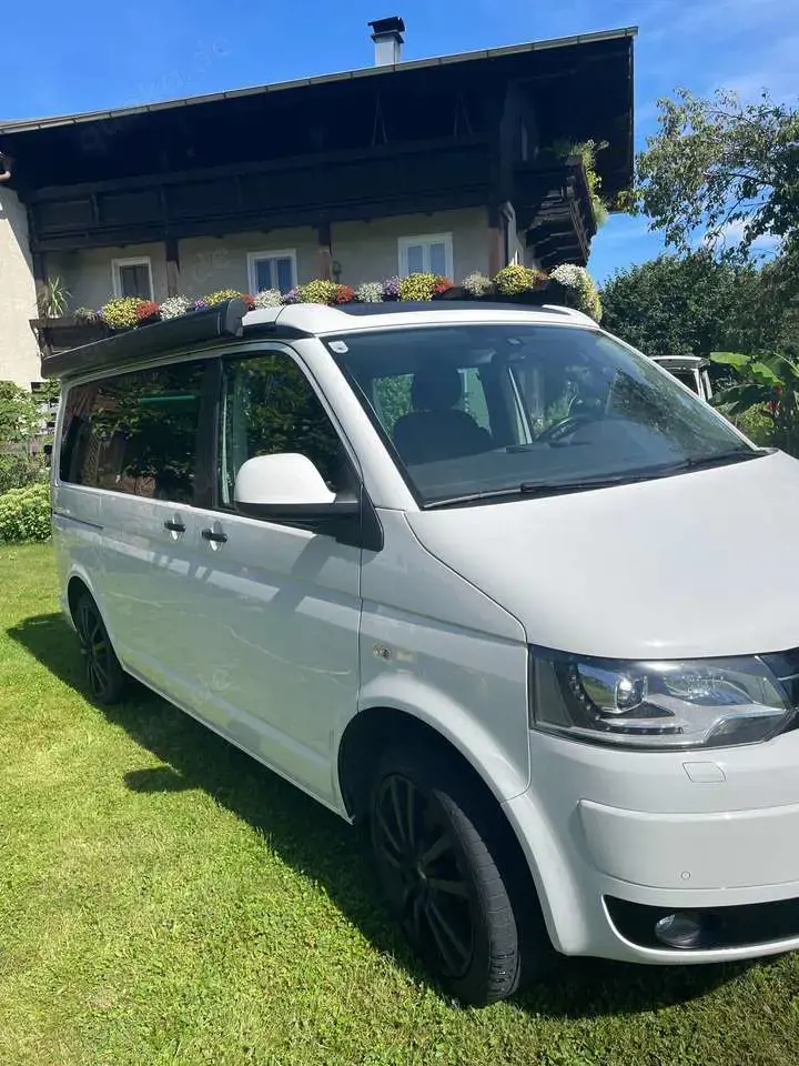 Volkswagen T5 California Camper