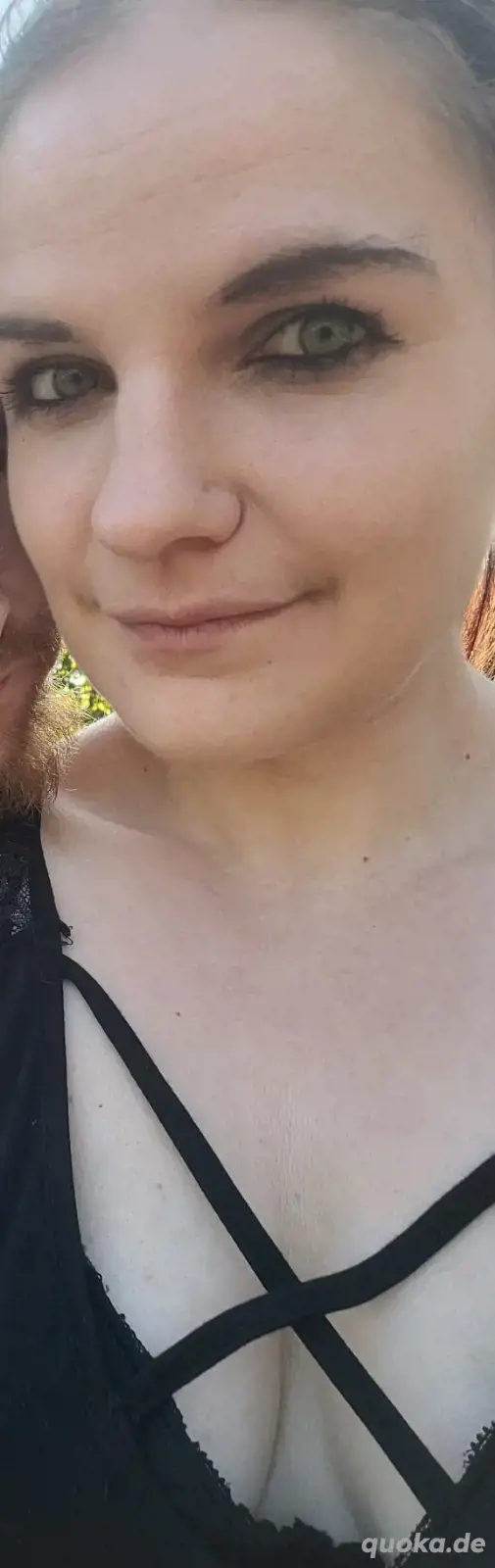 Verkaufe  Erotischen bilder und Videos von mir 