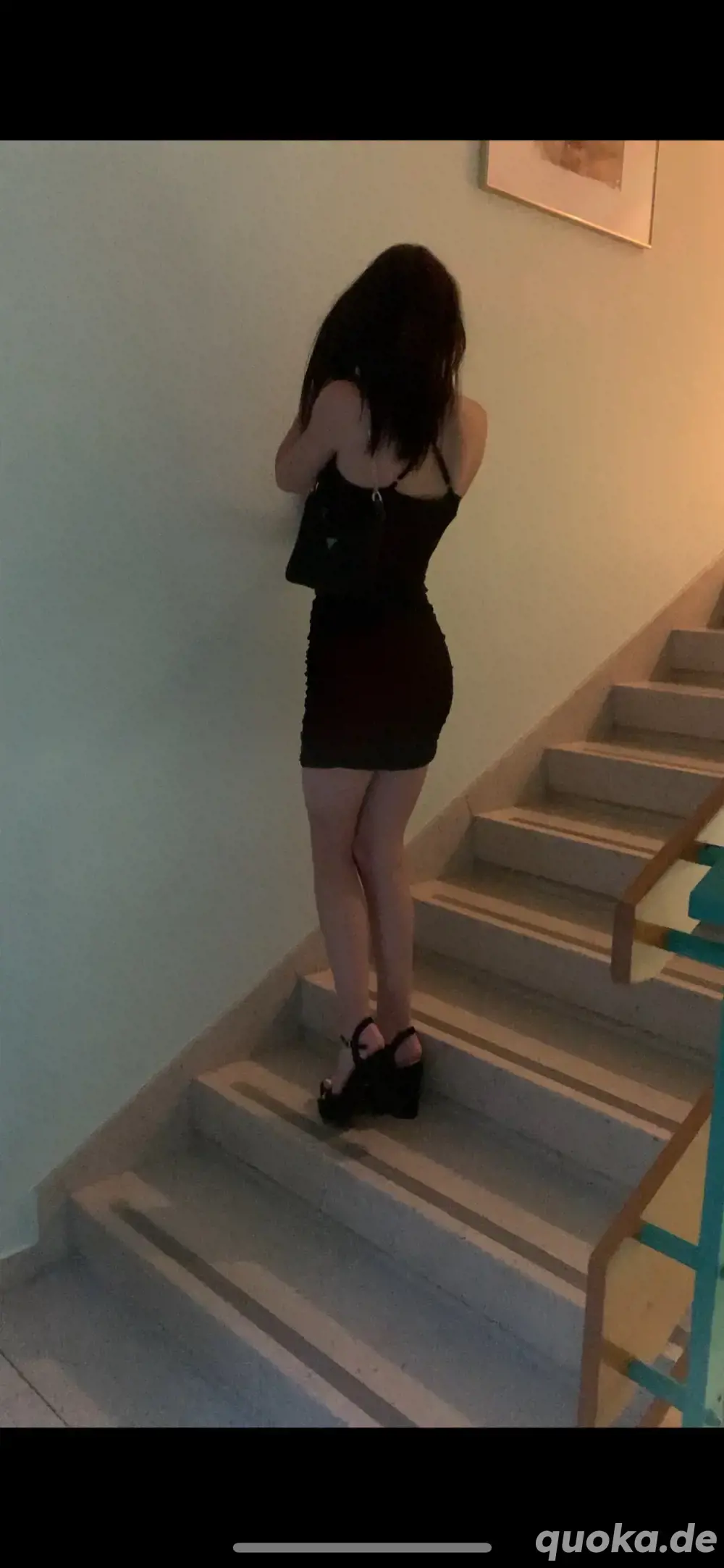 Biete Nacktbilder, Videos zum Verkauf:) Auch sexchats, oder videoanrufe sind möglich;) 