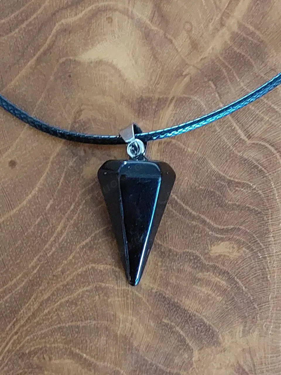 Halskette schwarz mit Obsidian Anhänger in Pfeilform (Modeschmuck)