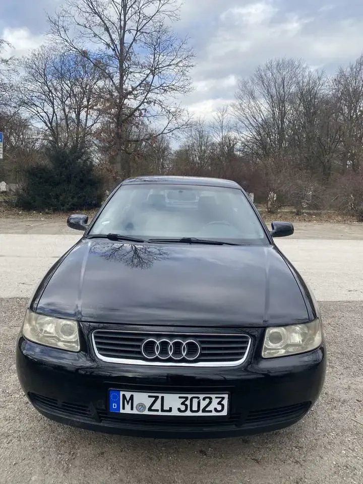 Audi A3 1.6 Attraction