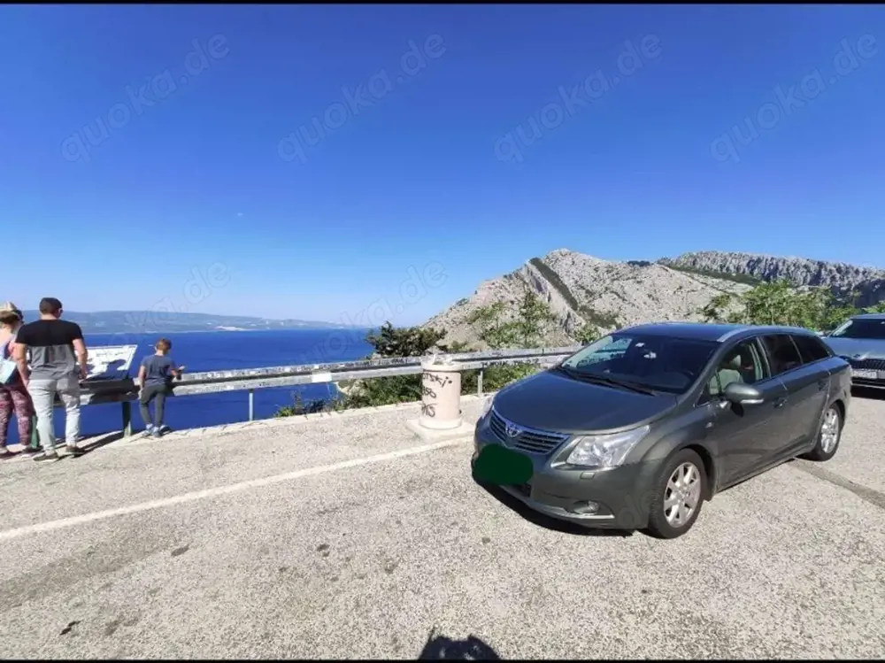 Toyota Avensis Combi 2.2 D-4D Automatik Executive