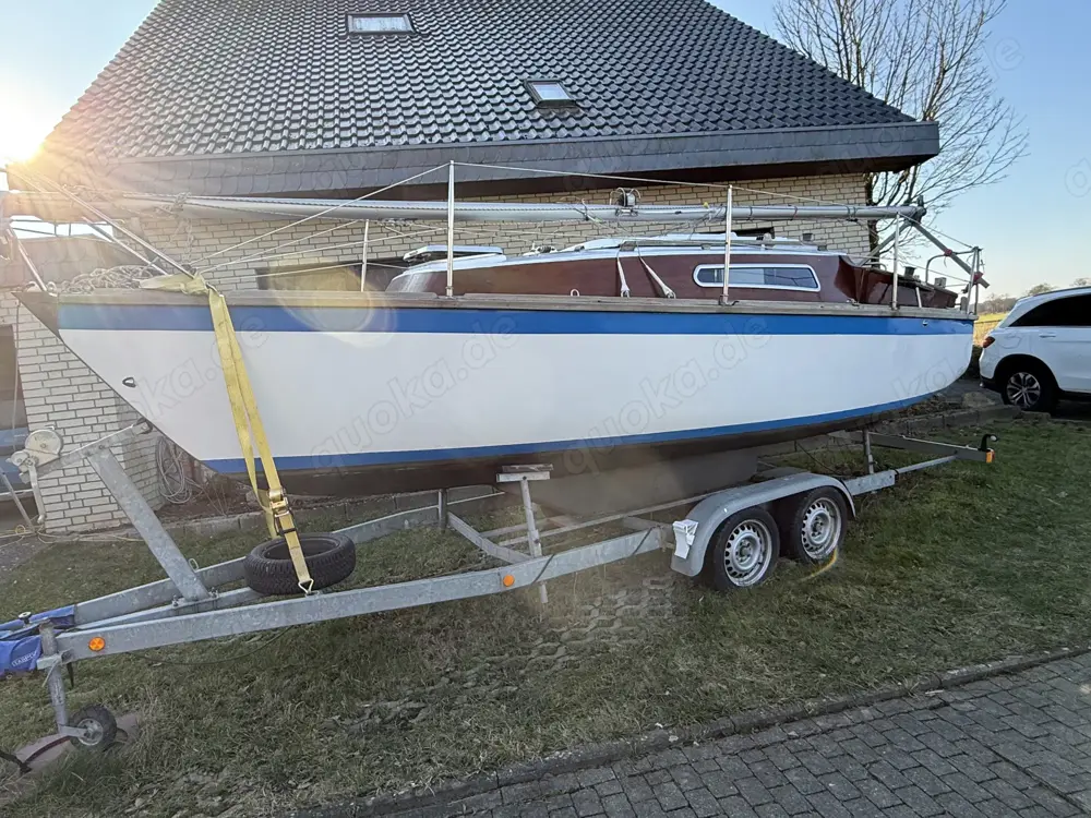 Segelboot Biga 22 mit Anhänger