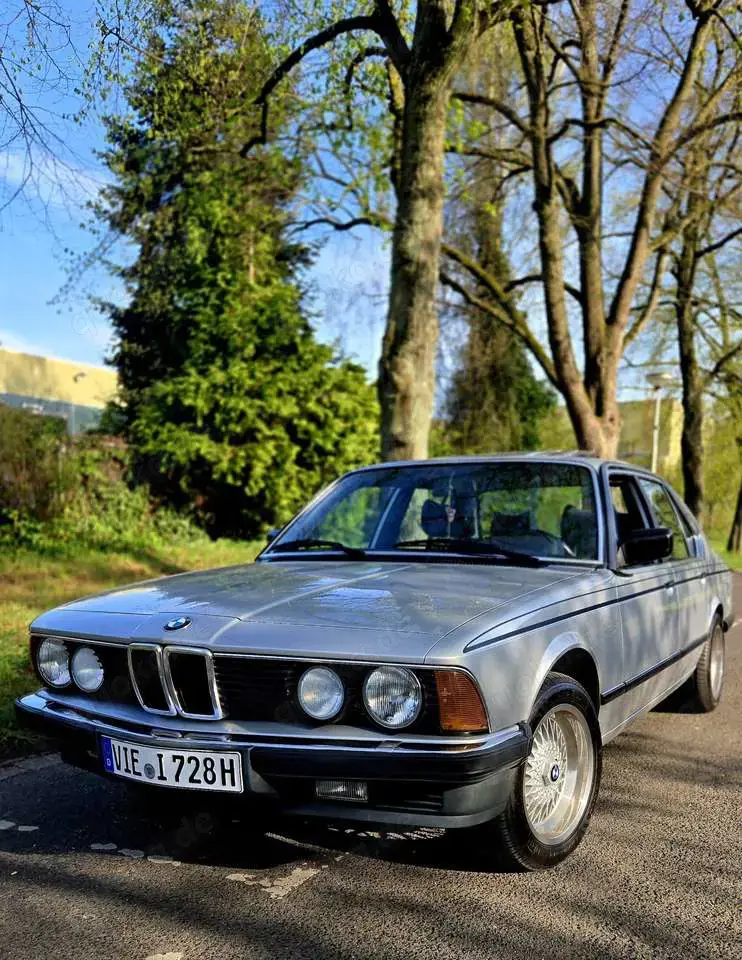 BMW 728 i