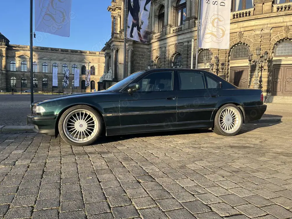 BMW 740 740i