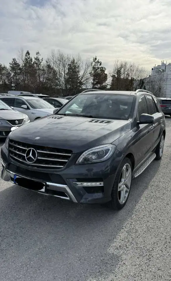 Mercedes-Benz ML 350 BlueTEC 4MATIC 7G-TRONIC