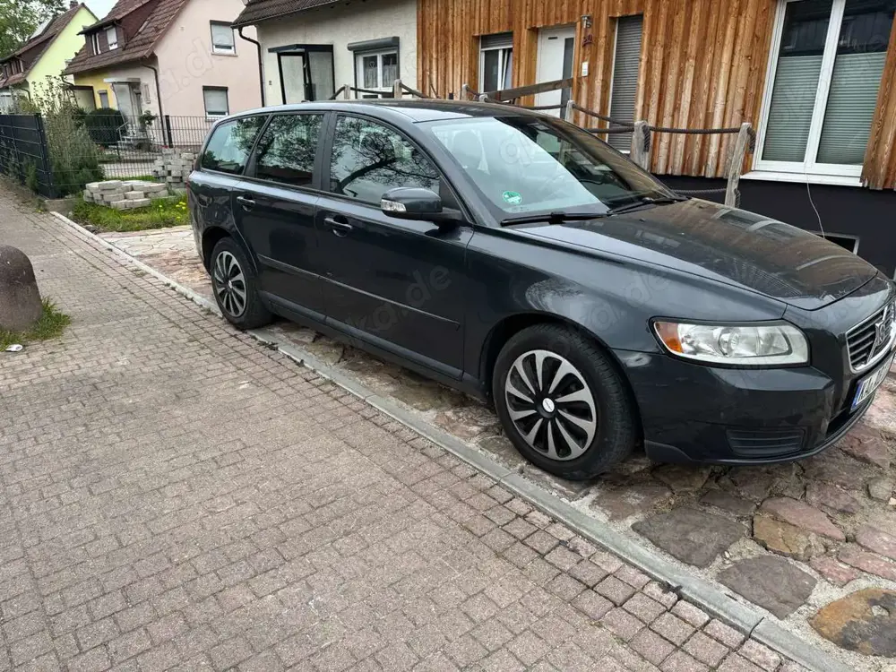 Volvo V50