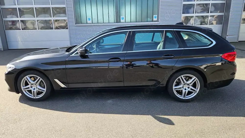 BMW 525 525d Touring Aut. Luxury Line