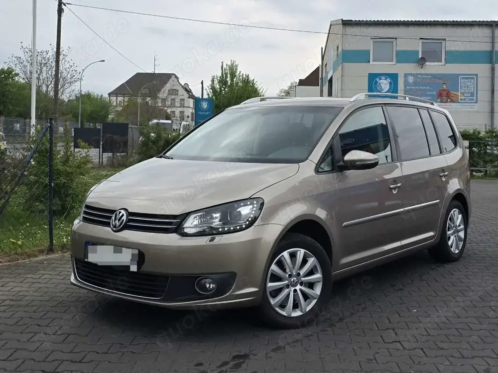 Volkswagen Touran Volkswagen Touran 2.0 TDI Highline / DSG AHK NAVI