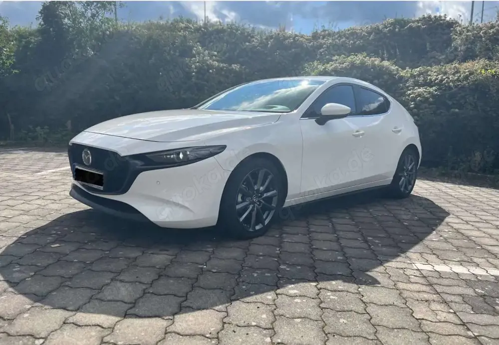 Mazda 3 SKYACTIV-G 120 Aut. Exclusive-Line 360 Kamera-BOSE