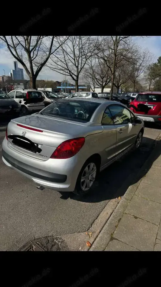 Peugeot 207 3.600VB. neue motor bekommen