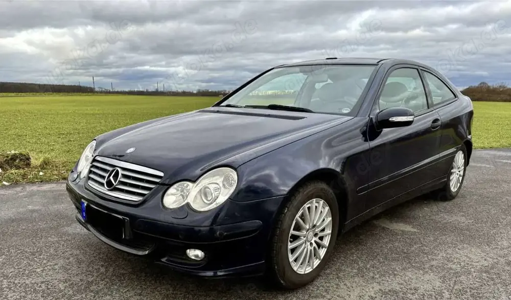 Mercedes-Benz C 180 Kompressor Sportcoupe (8-fach bereift)