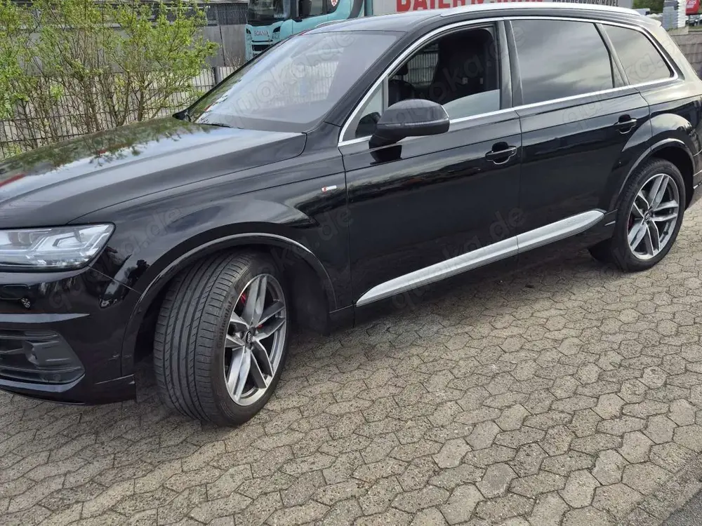 Audi Q7 3.0 TDI quattro tiptronic