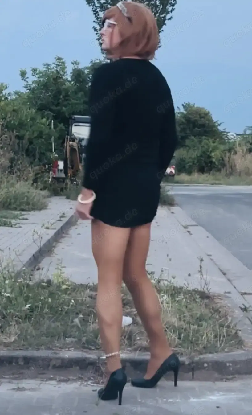 Nylon sissy boy 