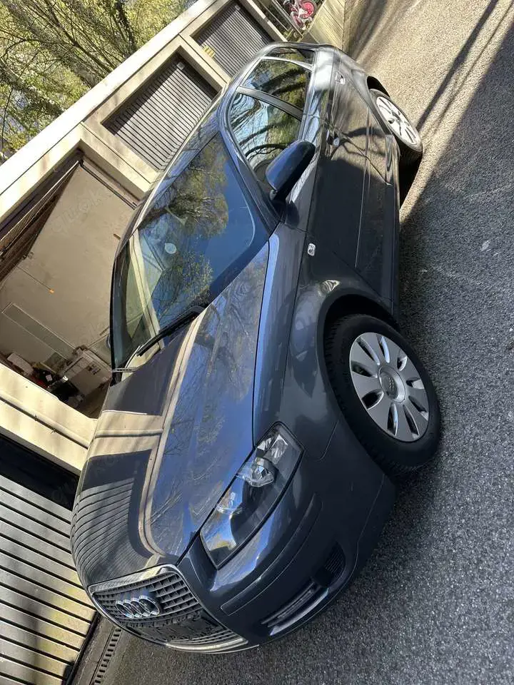 Audi A3 A3 1.6 FSI Attraction