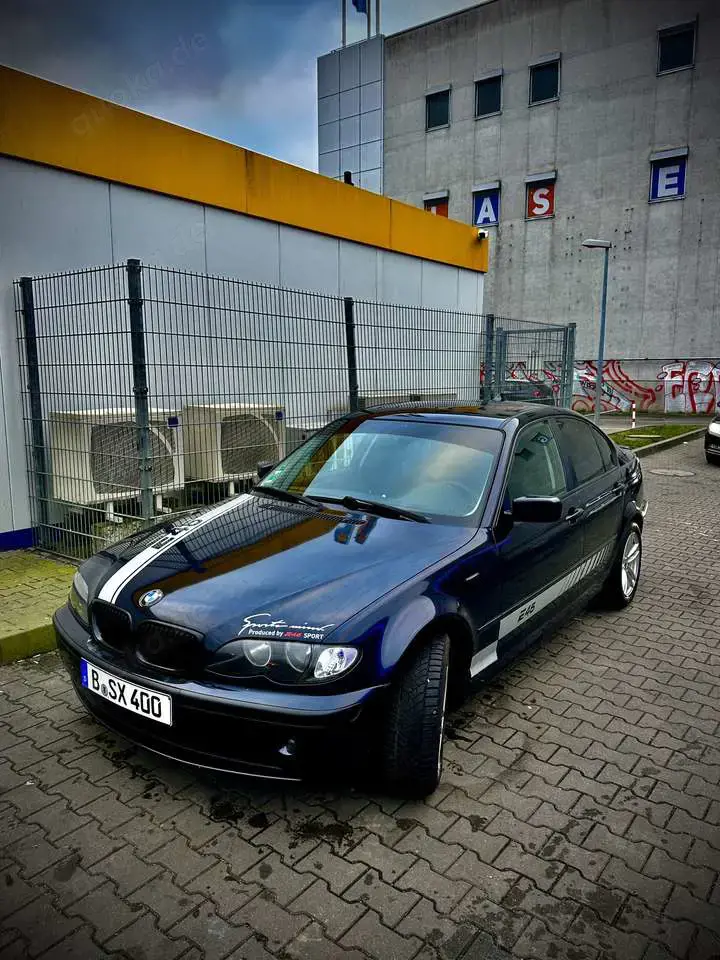 BMW 318 318i Edition Lifestyle