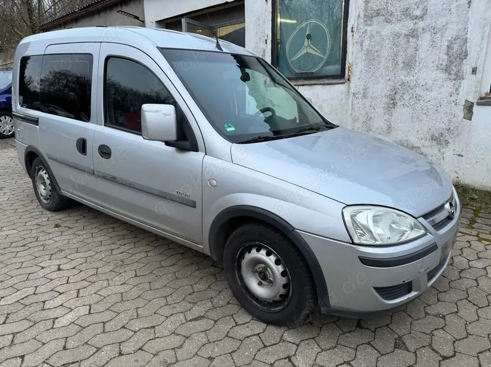 Opel Combo C 1.6 Tour AHK / KLIMA / EL. FENSTER / ZAHNRIEMEN