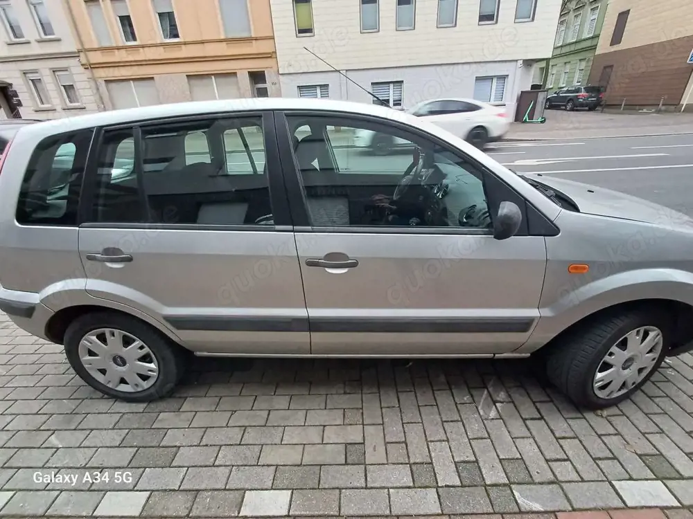 Ford Fusion 1.4 +