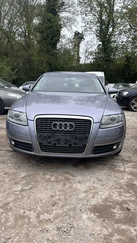 Audi A6 2.4 multitronic