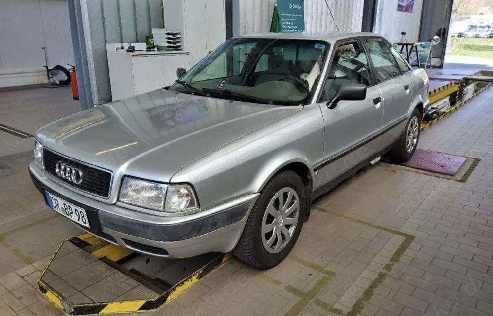 Audi 80