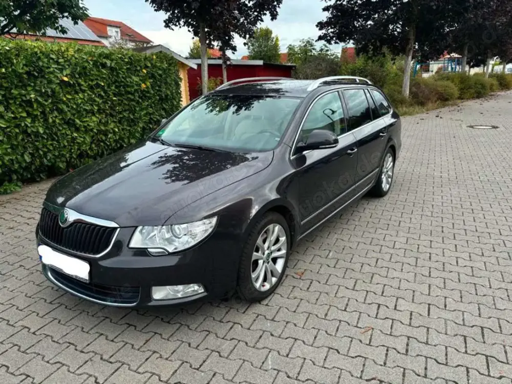 Skoda Superb Superb Combi 1.8 TSI Elegance