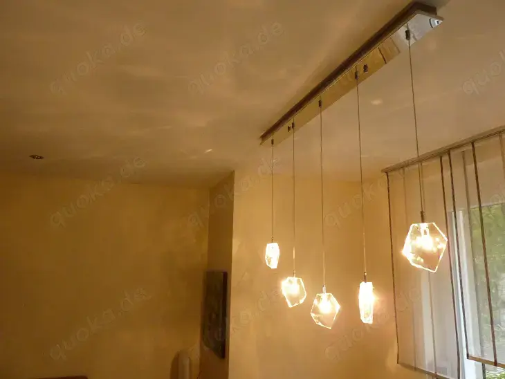 Küchen- oder Wohnzimmerleuchte (Diamantenform)