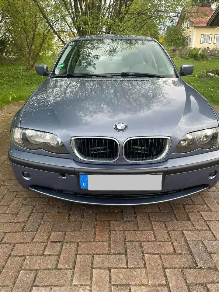 BMW 318 318i