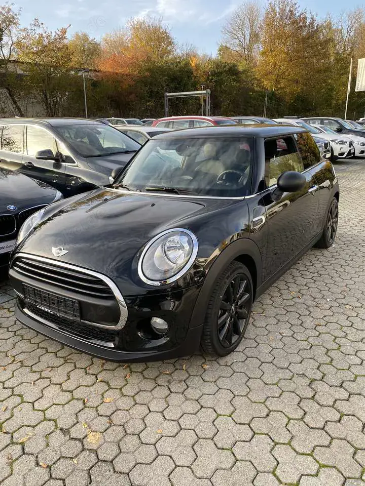 MINI One Blackyard Ausstattungspaket