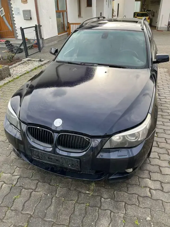 BMW 530 530d xDrive*Leder*Pano*CarPlay*