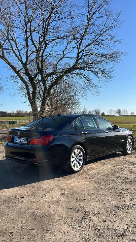 BMW 750 7er 750i