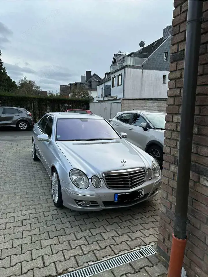 Mercedes-Benz E 320 CDI 7G-TRONIC Avantgarde DPF BusinessEDITION