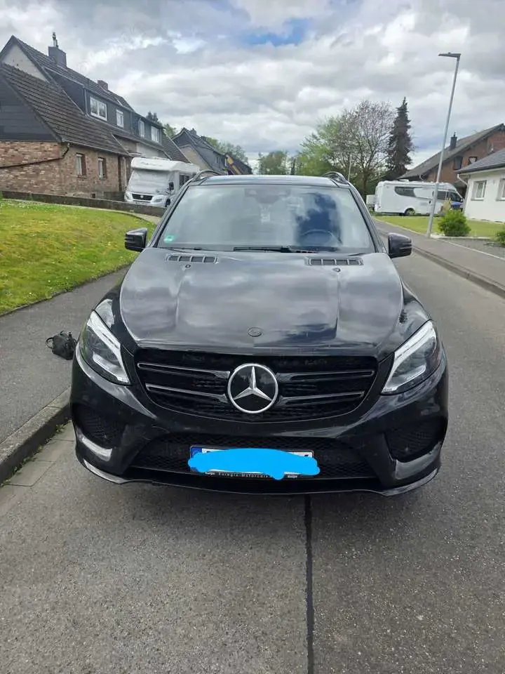 Mercedes-Benz G MERCEDES-BENZ-GLE 350 AMG PAKET 4×4