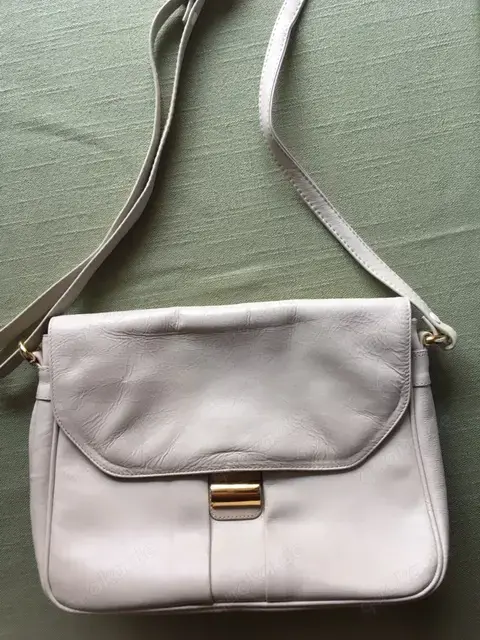 Damen-Umhängetasche  -Handtasche  -Überschlagtasche  BBK Pascal 