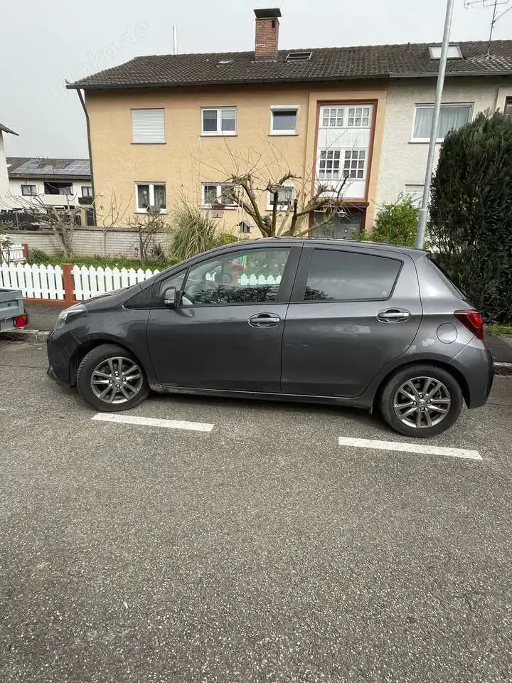 Toyota Yaris 1.0 VVT-i