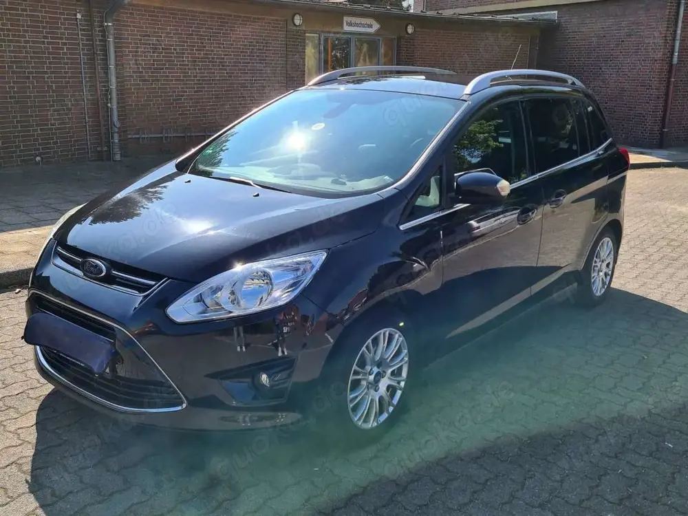 Ford Grand C-Max Titanium