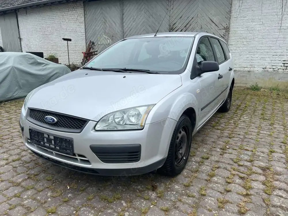 Ford Focus 1.6 TDCI * 1 Jahr Tüv Fahrbereit *