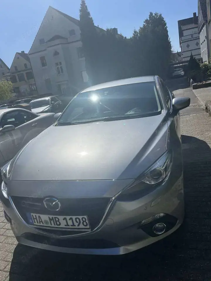 Mazda 3 SKYACTIV-G 120 Automatik Center-Line