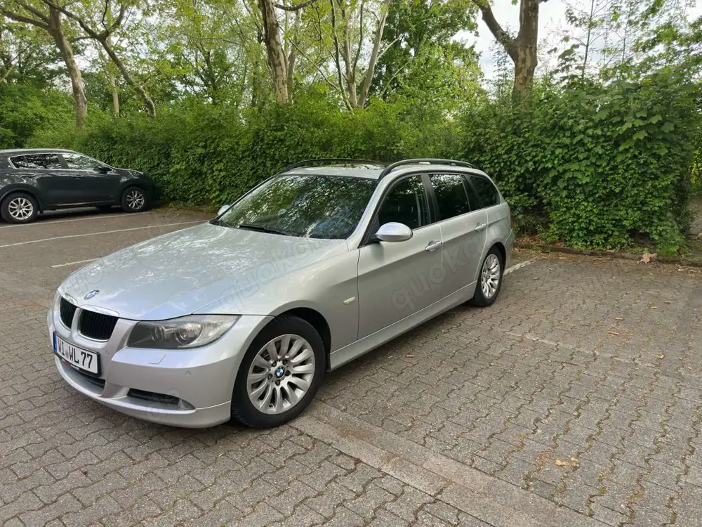 BMW 320 320d DPF Touring Aut.