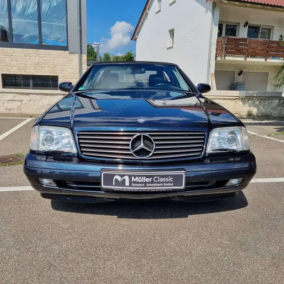 Mercedes-Benz SL 320